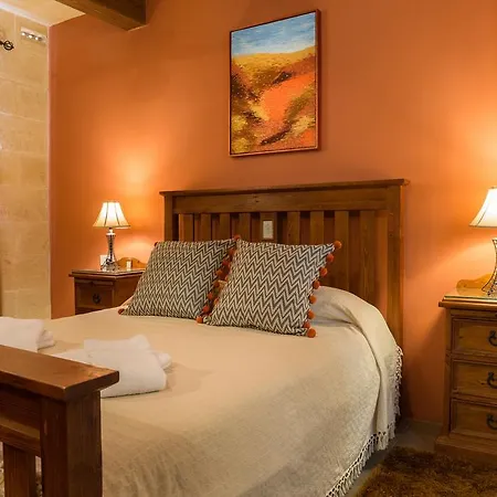 Ta'kalamija Bed & Breakfast