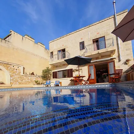 Ta'kalamija Bed & Breakfast 4*