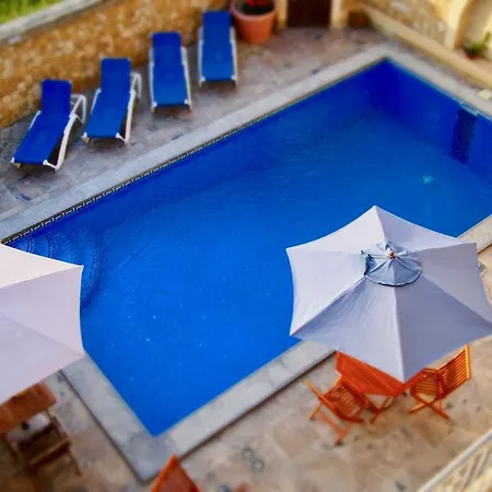 فندق مبيت وإفطار Ta'kalamija Gozo