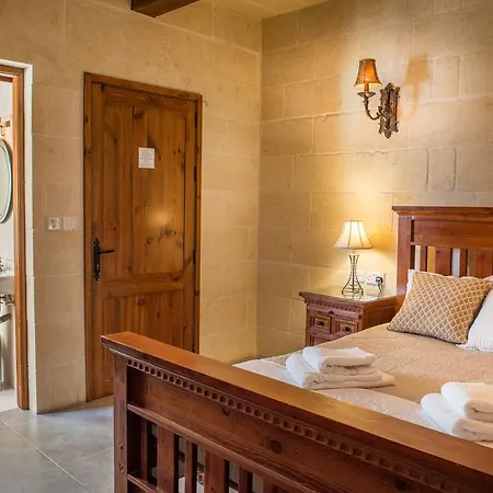 Ta'kalamija Bed & Breakfast 4*