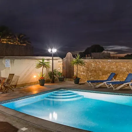 Ta'kalamija Bed & Breakfast 4*