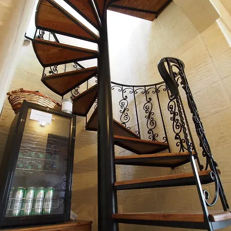 Ta'kalamija Bed & Breakfast 4*