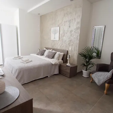 Ta'kalamija 4*
